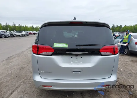 2024 Chrysler Voyager Lx z USA, uszkodzony, nr VIN 2C4RC1CG9RR150964